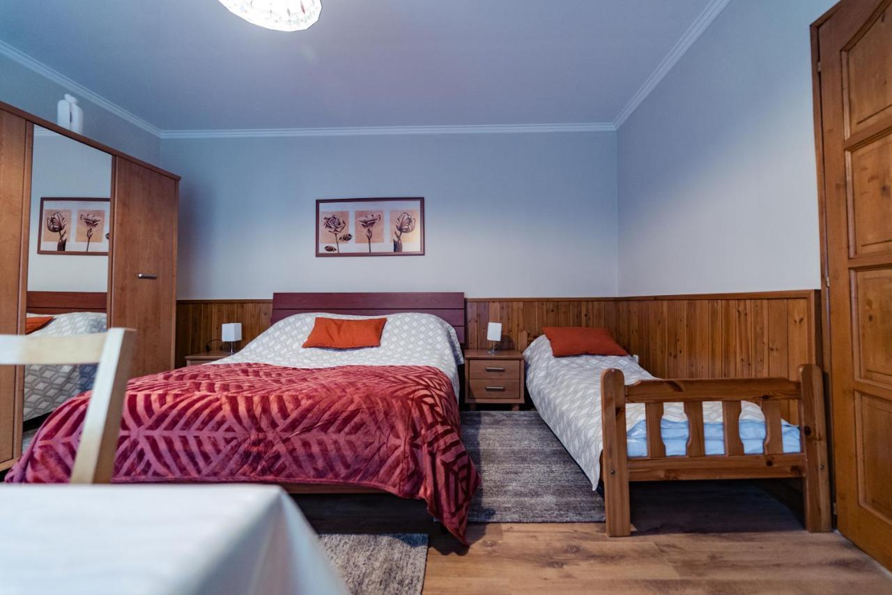 Estike Apartman Дьюла Экстерьер фото